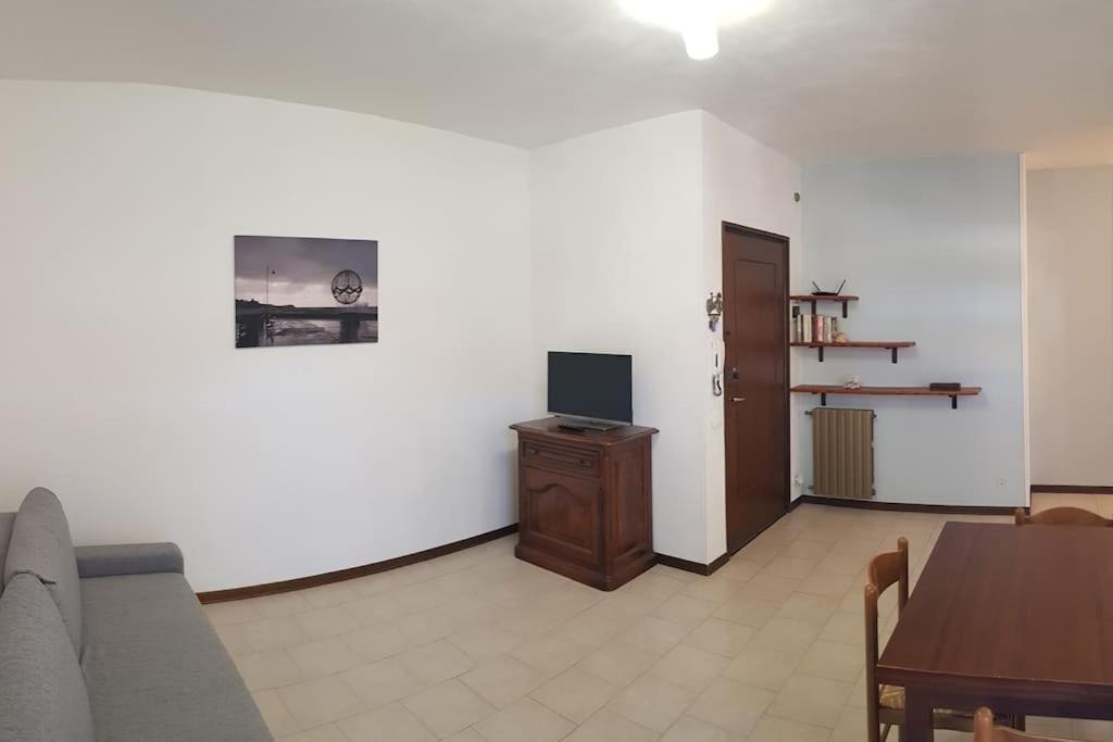 La Casa Di Anita - Golfo Dei Poeti Appartement San Terenzo Buitenkant foto