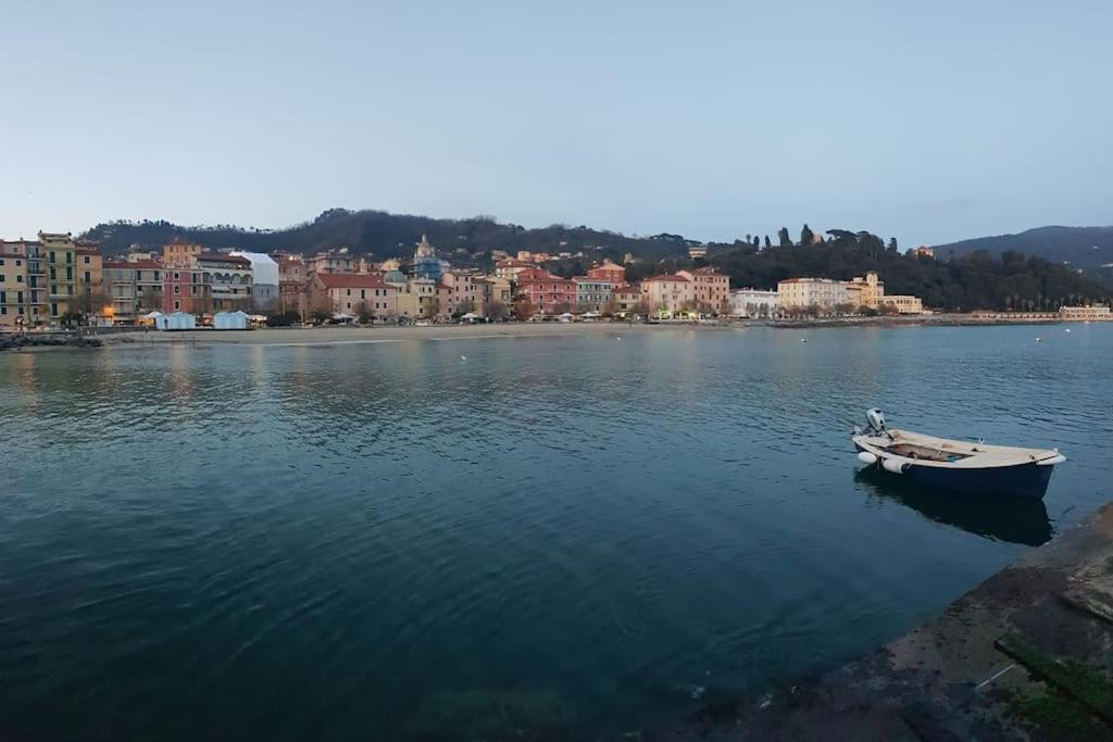 La Casa Di Anita - Golfo Dei Poeti Appartement San Terenzo Buitenkant foto